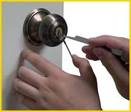Metro Locksmith Services Los Angeles, CA 310-844-9330 - 6-lock-repair